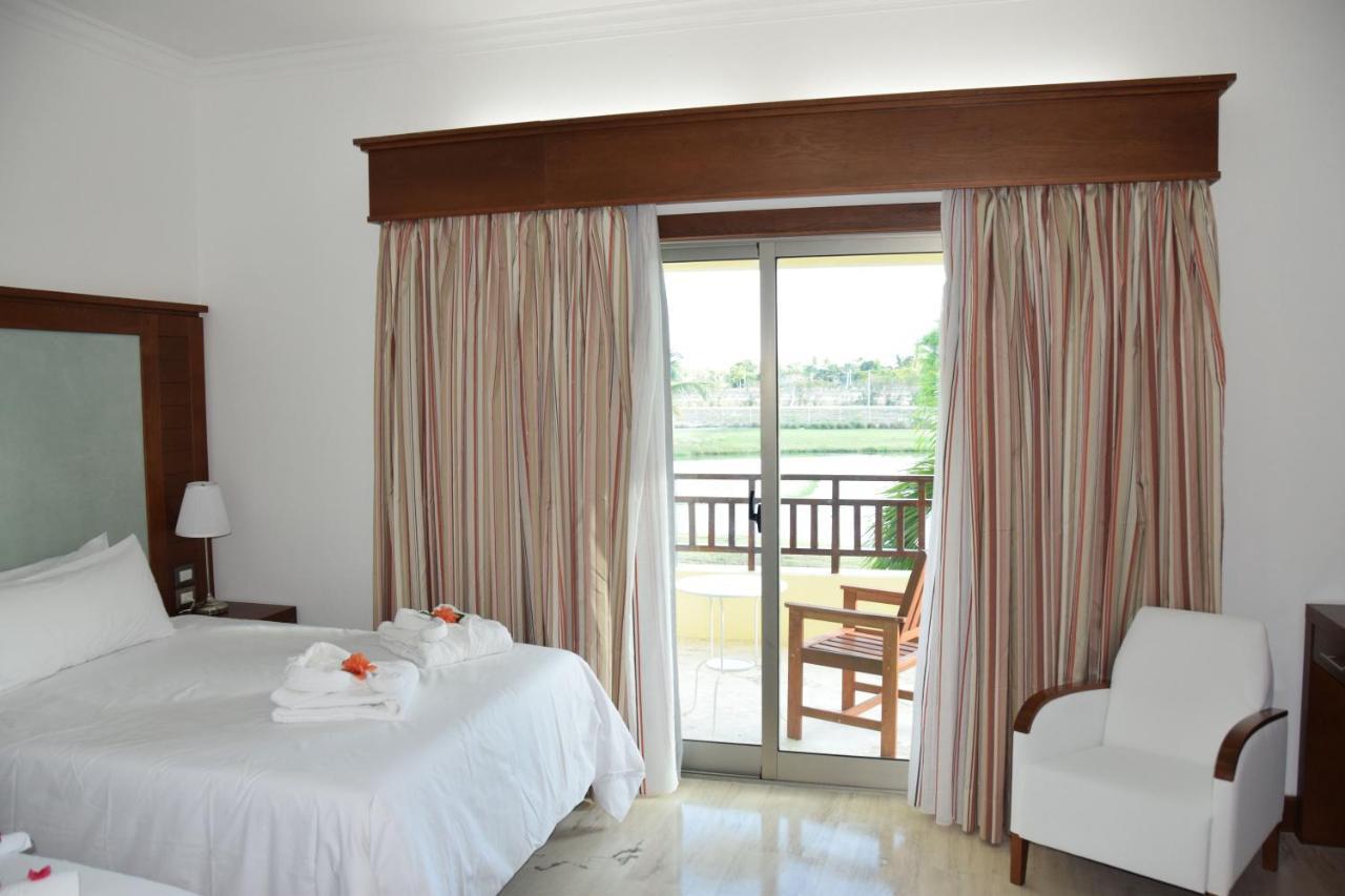 Sunset Boutique Hotel All Suites ปุนตากานา ภายนอก รูปภาพ